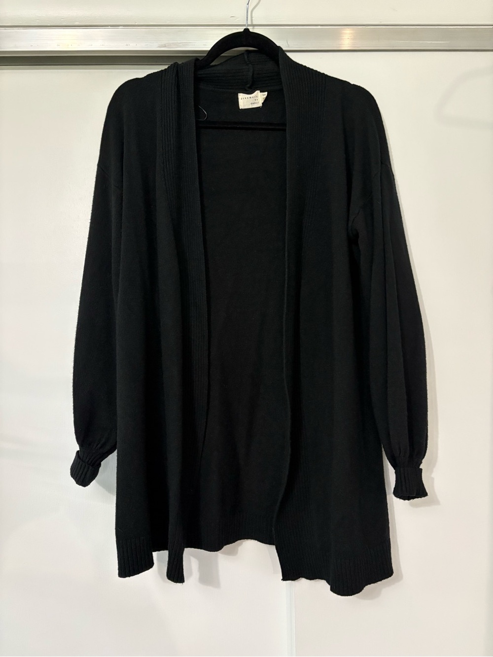 Dreamers women’s size S/M black long cardigan